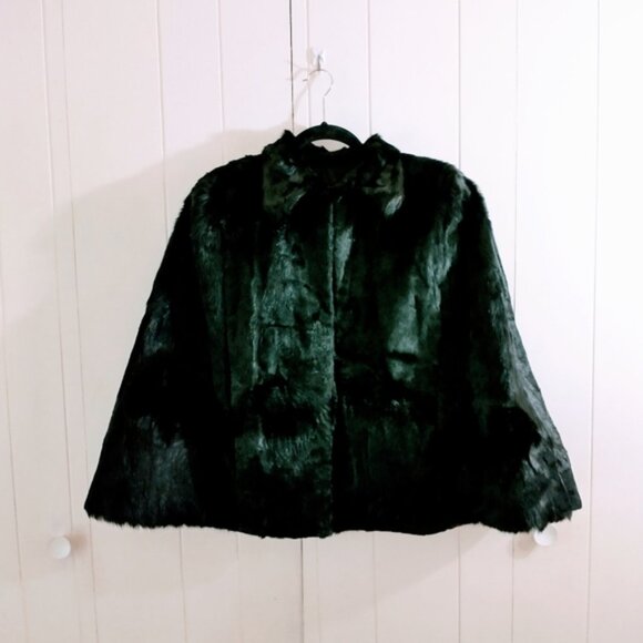 Cowhide black cape - Picture 5 of 5